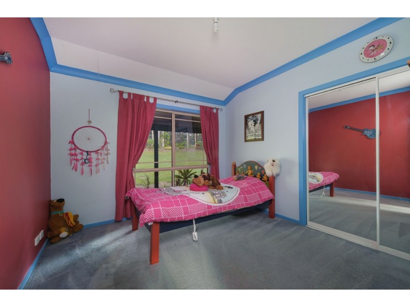 108 Tall Timbers Road, Lake Innes NSW 2446