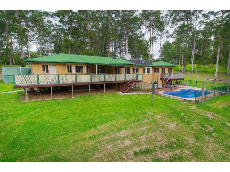 108 Tall Timbers Road, Lake Innes NSW 2446