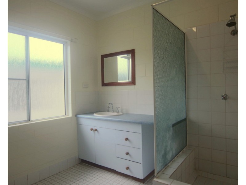 6/505 Varley Street, Yorkeys Knob QLD 4878