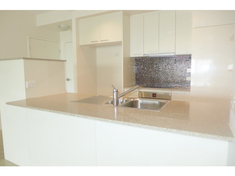 304/174 Grafton Street, Cairns City QLD 4870