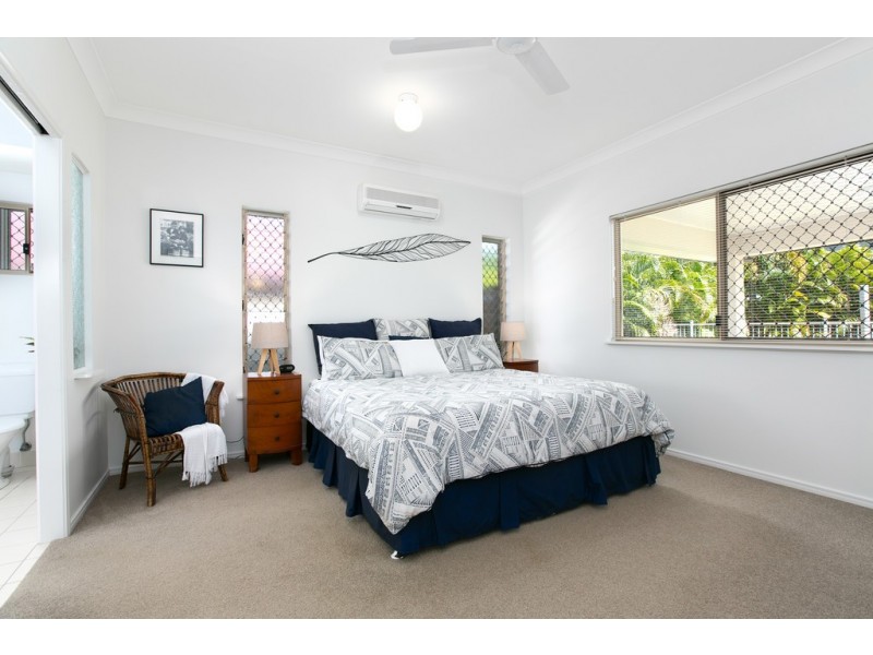 5 Kulgun Street, Caravonica QLD 4878