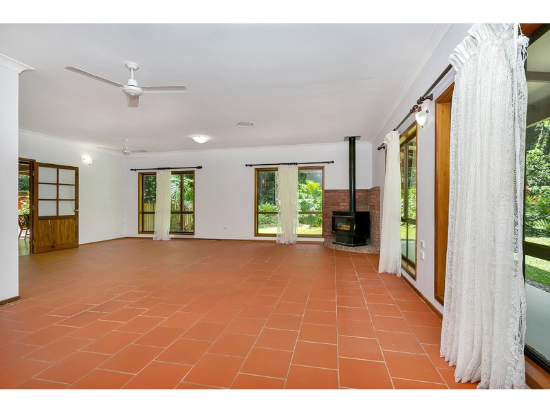 3 Weir Road, Kuranda QLD 4881