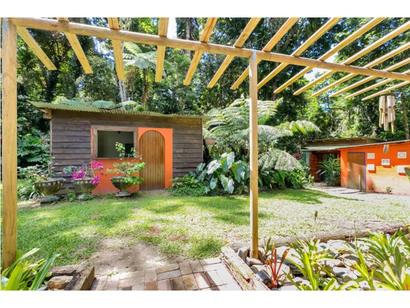 3 Weir Road, Kuranda QLD 4881