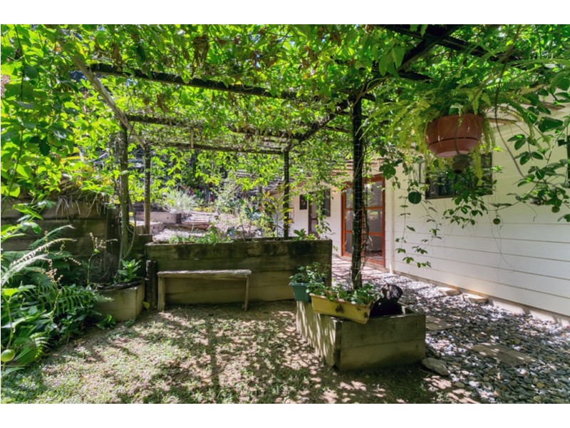 3 Weir Road, Kuranda QLD 4881