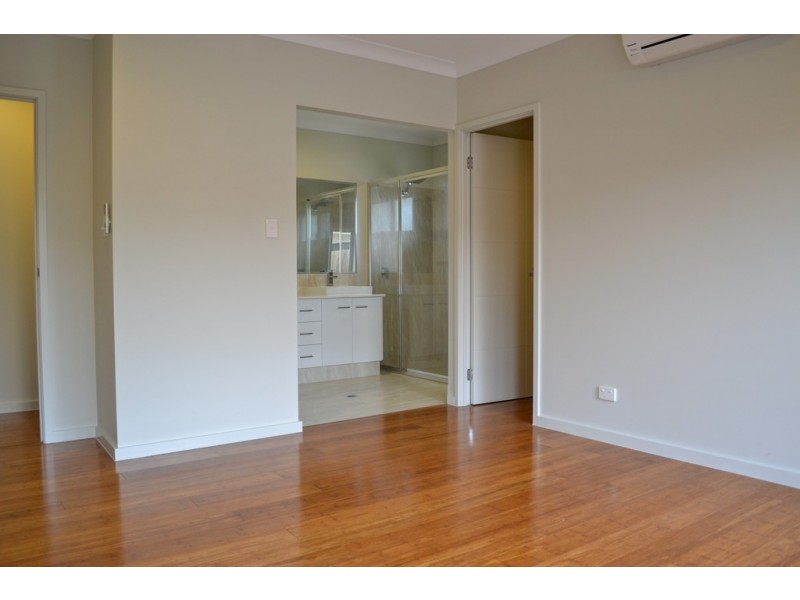 11 Foxville Circuit, Smithfield QLD 4878