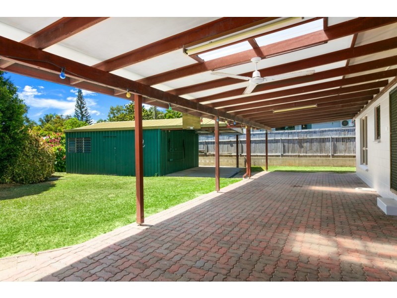 4 Nimba Close, Smithfield QLD 4878