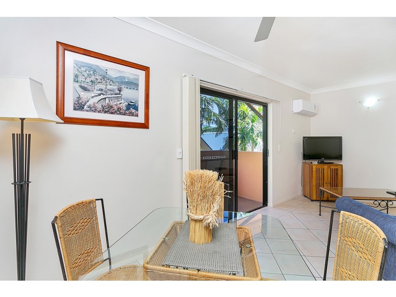 14/255 Lake Street, Cairns North QLD 4870
