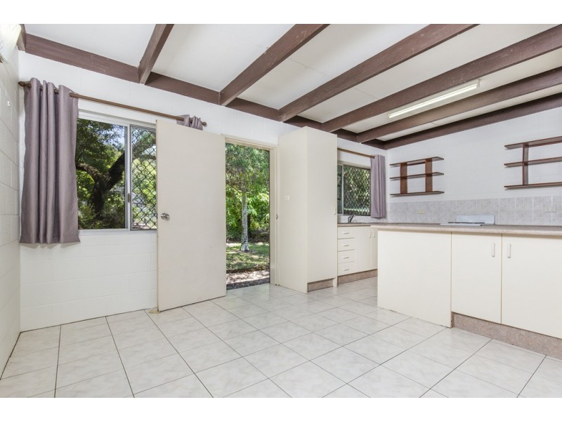 18 Boroko Close, Trinity Beach QLD 4879