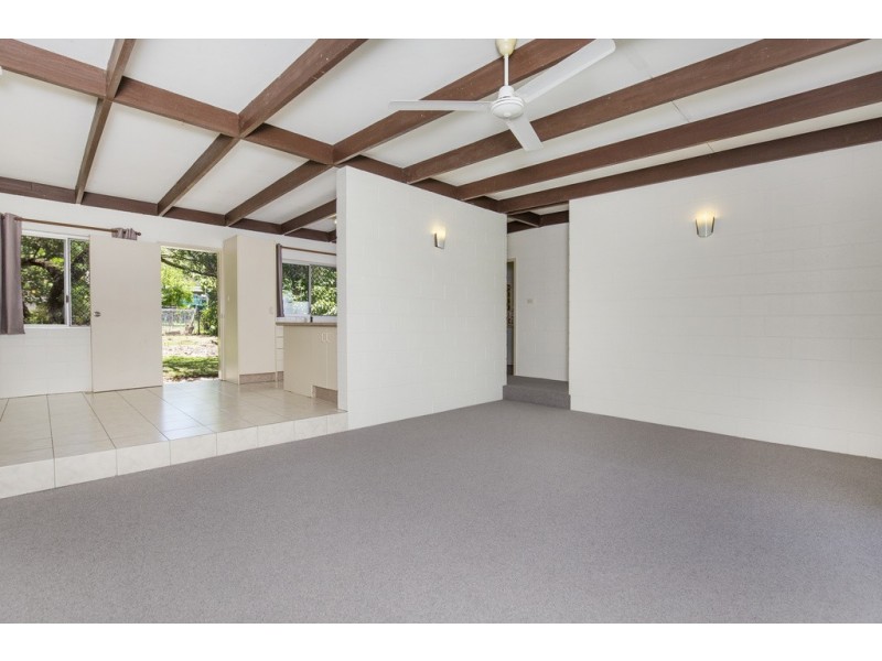 18 Boroko Close, Trinity Beach QLD 4879