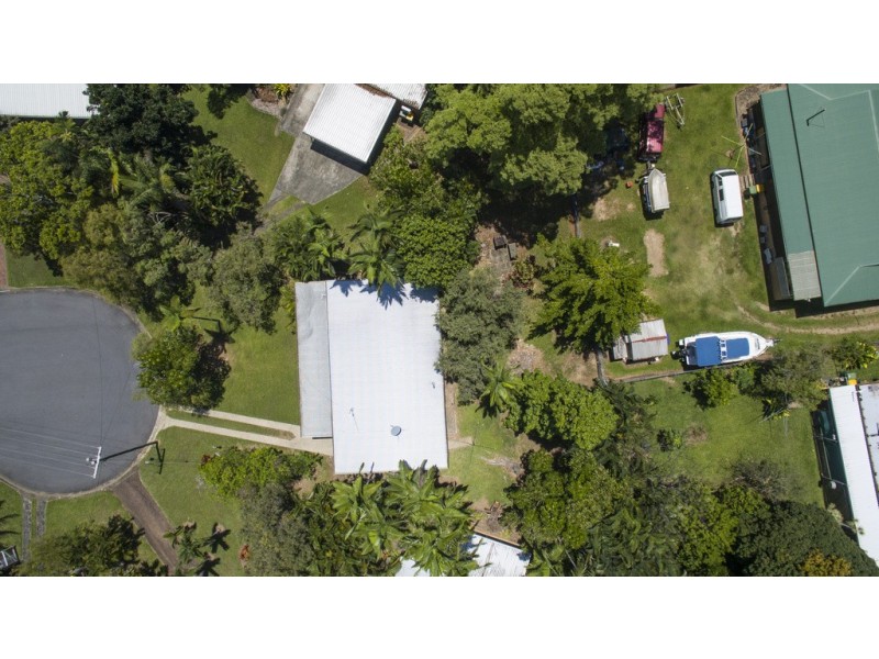 18 Boroko Close, Trinity Beach QLD 4879