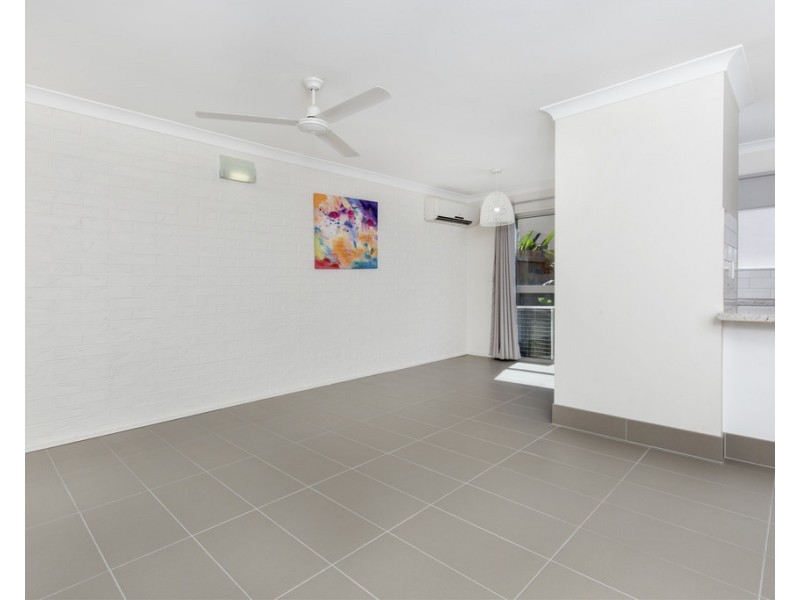 10/69 Pease Street, Manoora QLD 4870