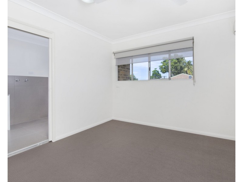 10/69 Pease Street, Manoora QLD 4870