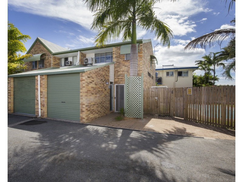 10/69 Pease Street, Manoora QLD 4870