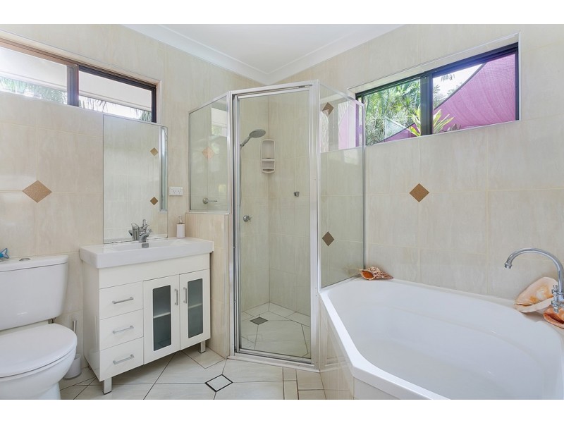 49 Moore Street, Trinity Beach QLD 4879