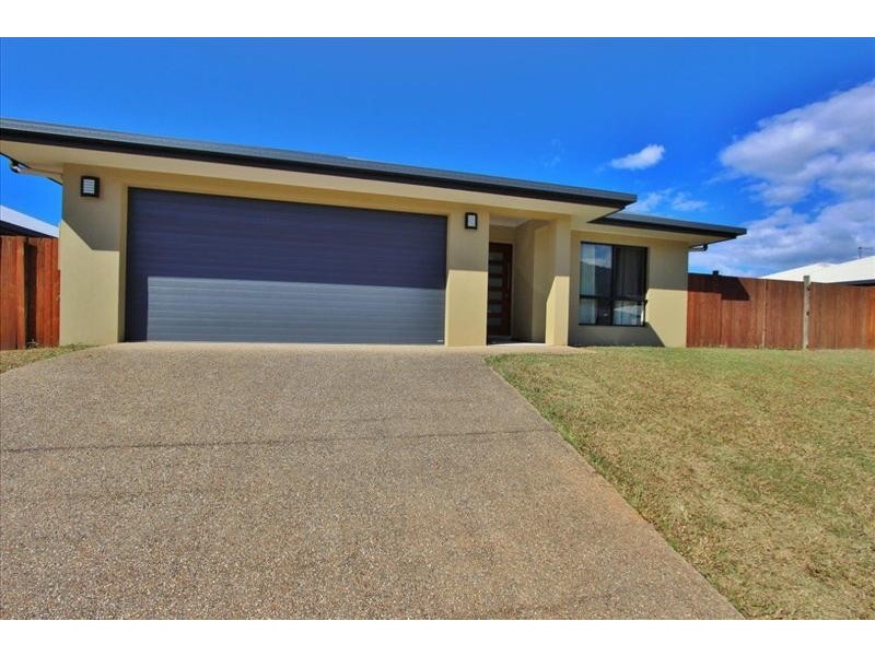 24 Landsborough Drive, Smithfield QLD 4878