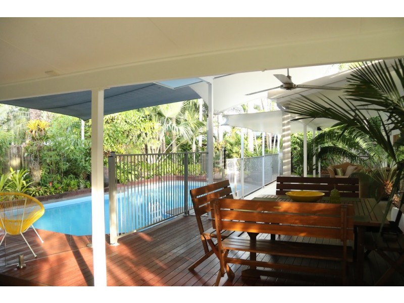 6 Sandra Close, Trinity Park QLD 4879