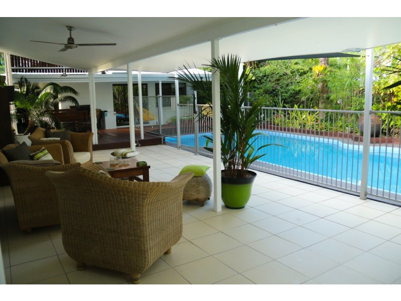 6 Sandra Close, Trinity Park QLD 4879