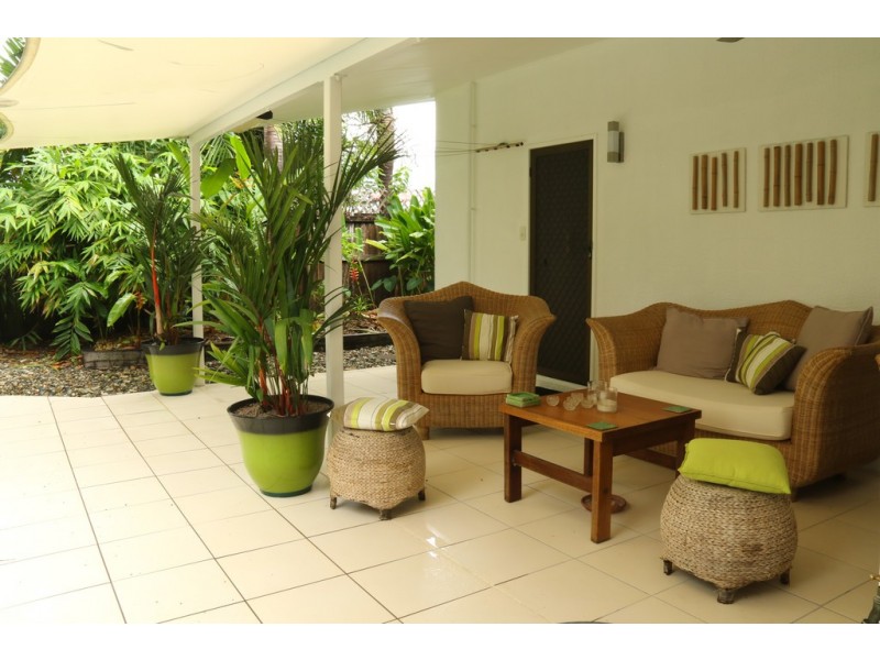 6 Sandra Close, Trinity Park QLD 4879