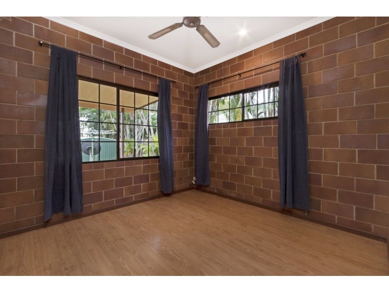22 Village Terrace, Redlynch QLD 4870