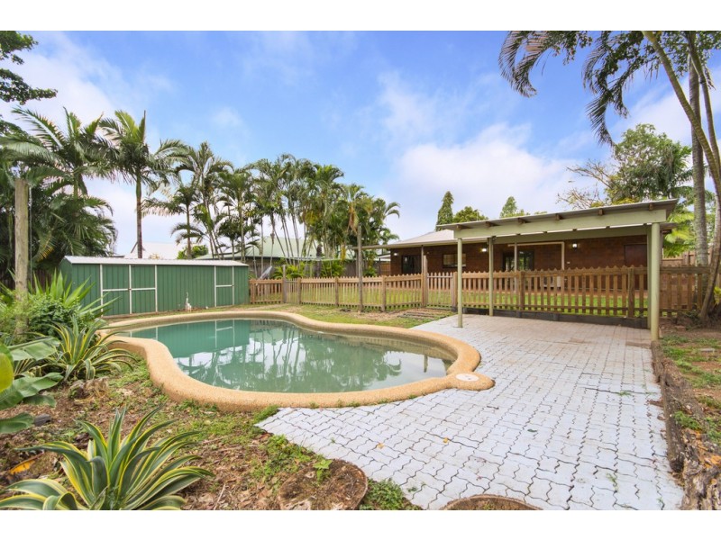 22 Village Terrace, Redlynch QLD 4870