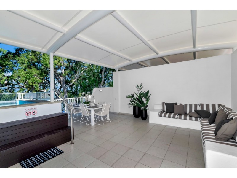 11/123-127 Williams Esplanade, Palm Cove QLD 4879