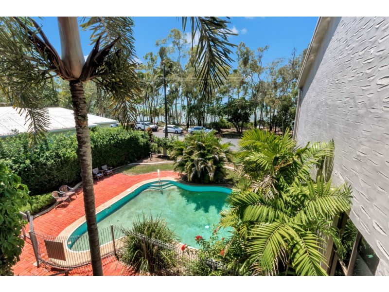 9/101 Arlington Esplanade, Clifton Beach QLD 4879
