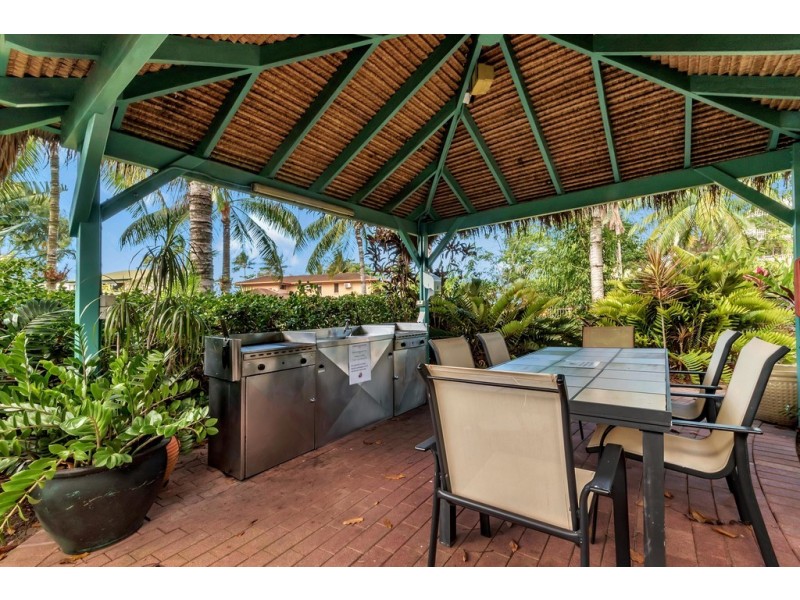 20/129 Oleander Street, Holloways Beach QLD 4878