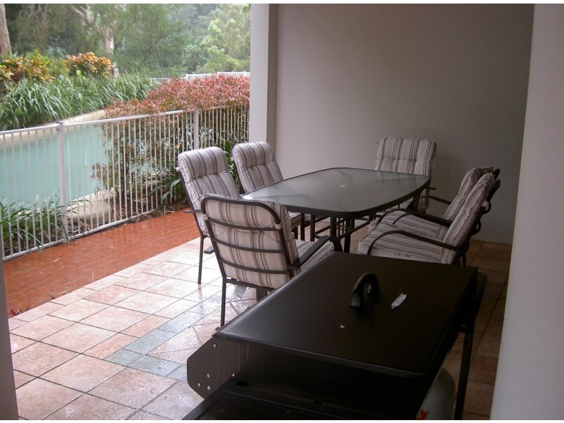 3/2-4 Deauville Close, Yorkeys Knob QLD 4878