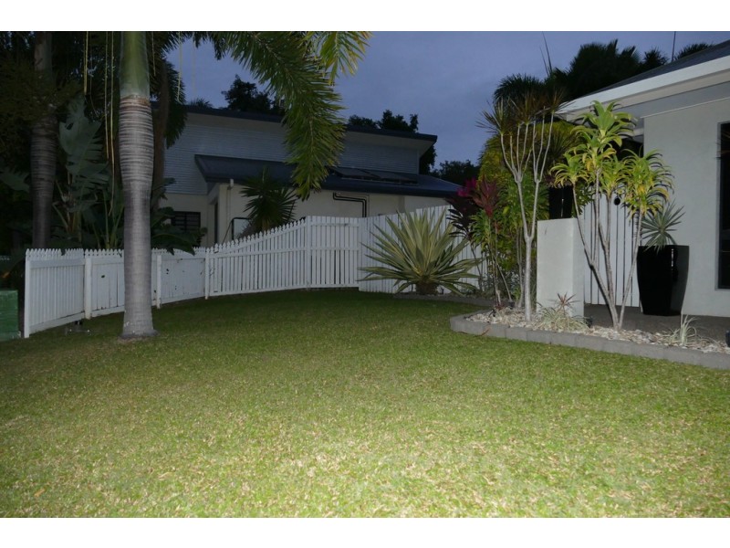 15 Cottesloe Drive, Kewarra Beach QLD 4879