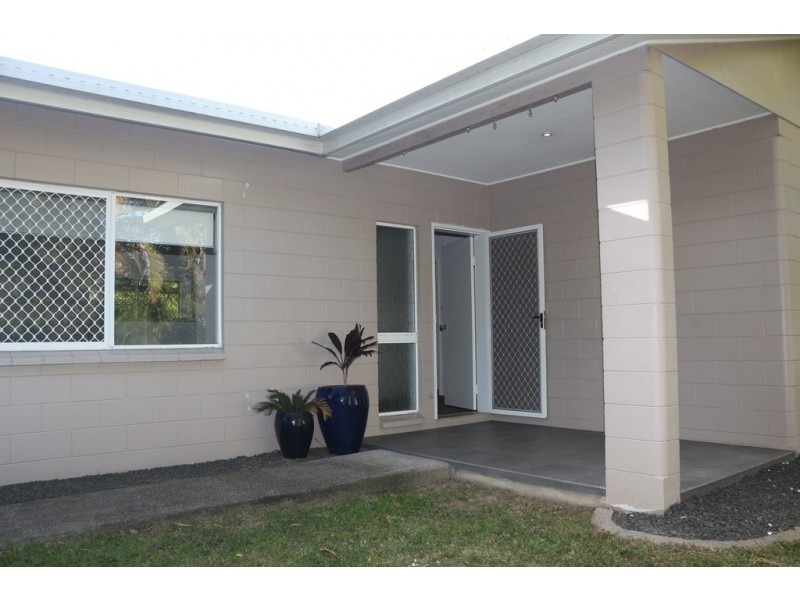 1 Ellwood Close, Kewarra Beach QLD 4879