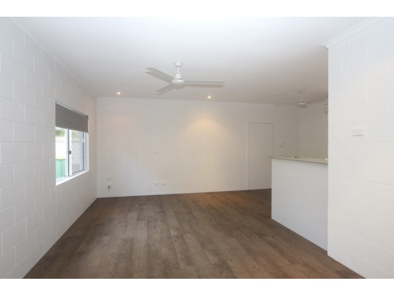 1 Ellwood Close, Kewarra Beach QLD 4879