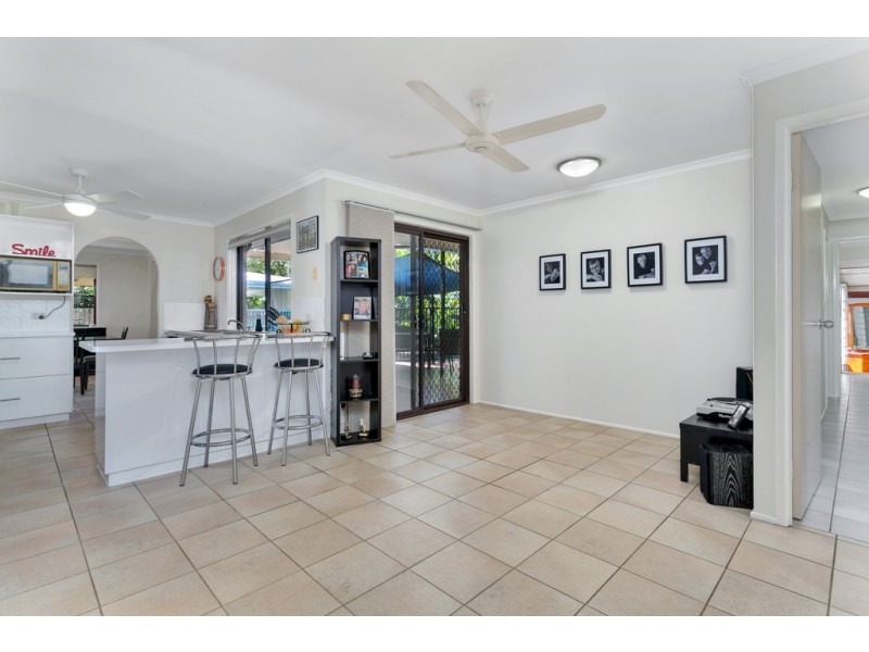 28 Strombus Avenue, Trinity Beach QLD 4879