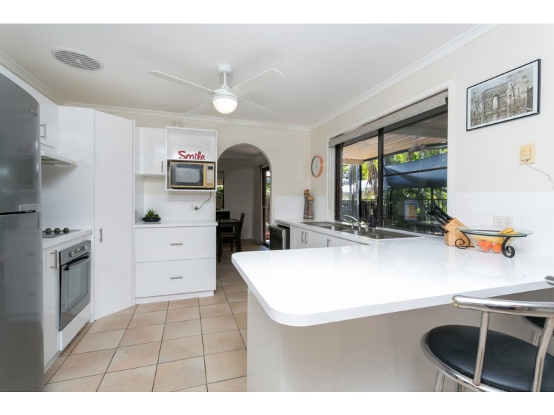 28 Strombus Avenue, Trinity Beach QLD 4879