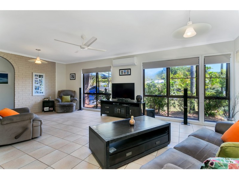 28 Strombus Avenue, Trinity Beach QLD 4879