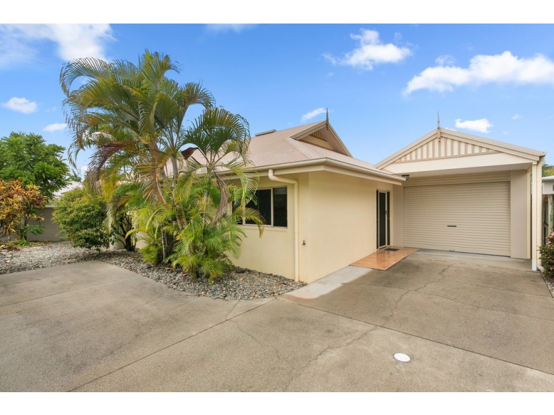 2/59 Terebra Street, Palm Cove QLD 4879