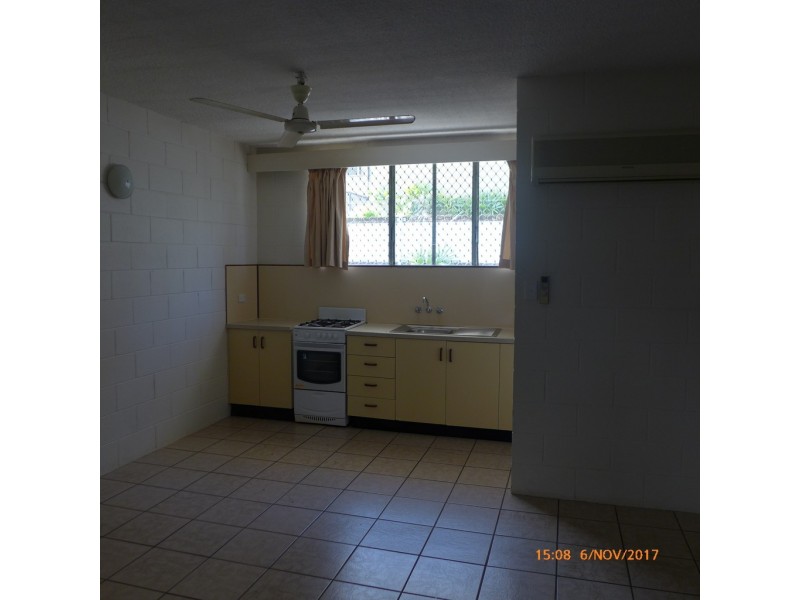 2/175 Sheridan Street, Cairns North QLD 4870