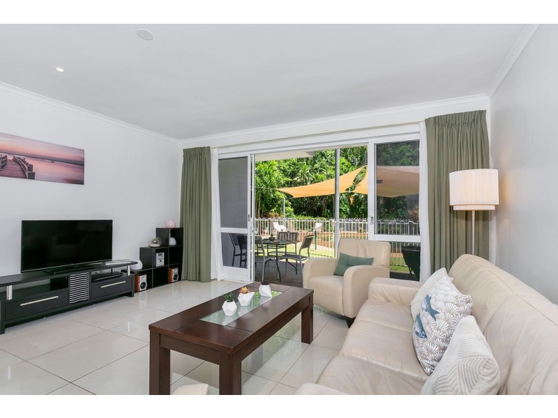 203 Coral Coast Drive, Palm Cove QLD 4879