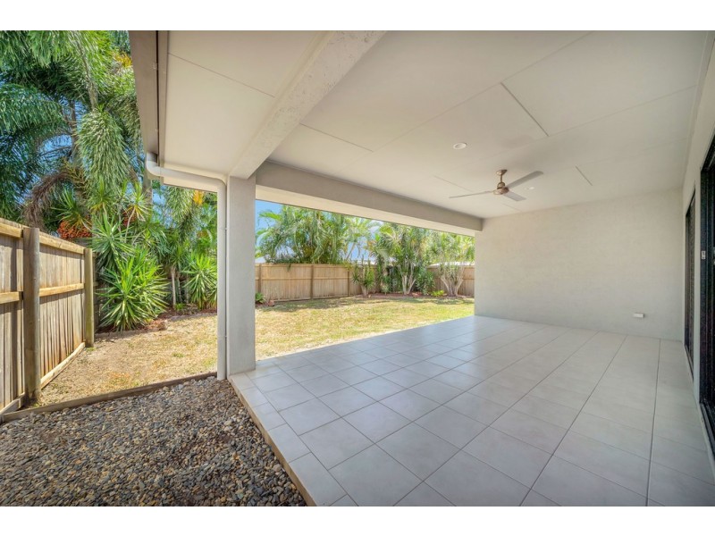 23 Moojeeba Way, Trinity Park QLD 4879