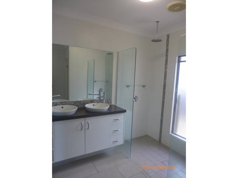 8 Cygnet Close, Mount Sheridan QLD 4868