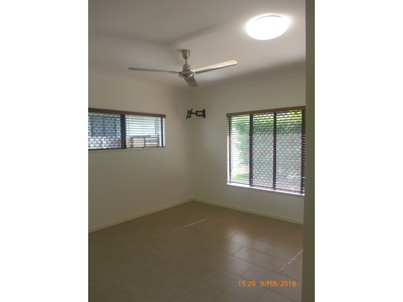 8 Cygnet Close, Mount Sheridan QLD 4868