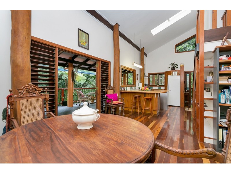 25 Kuranda Crescent, Kuranda QLD 4881