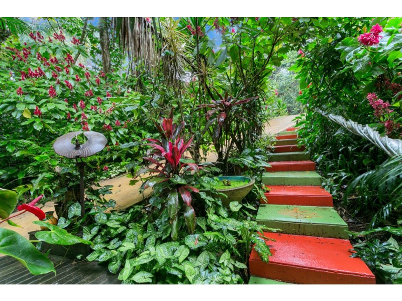 25 Kuranda Crescent, Kuranda QLD 4881