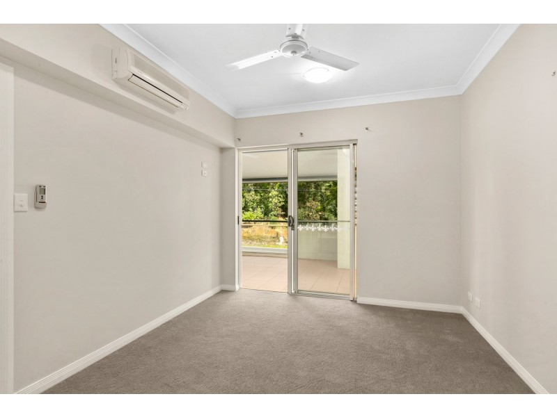 9/1804 Captain Cook Highway, Clifton Beach QLD 4879