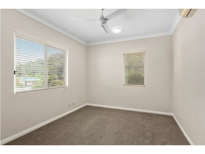 9/1804 Captain Cook Highway, Clifton Beach QLD 4879