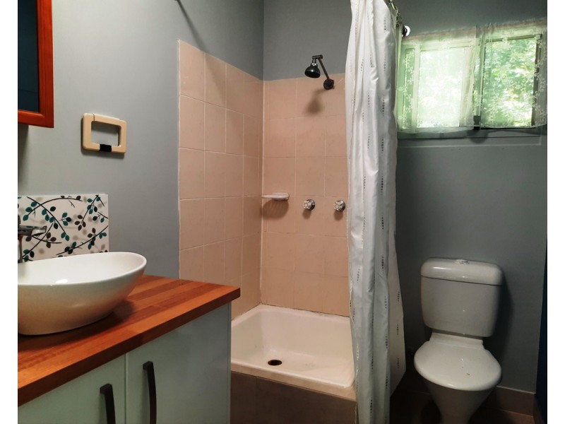 2 Rosewood Drive, Kuranda QLD 4881