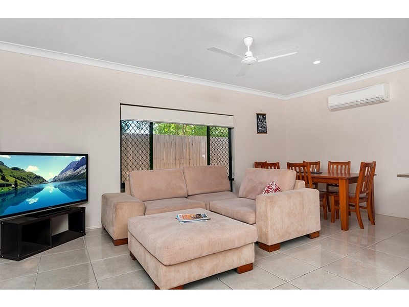 16 Milko Close, Brinsmead QLD 4870