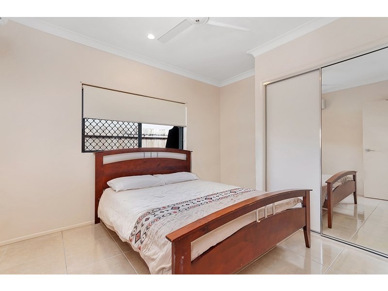 16 Milko Close, Brinsmead QLD 4870