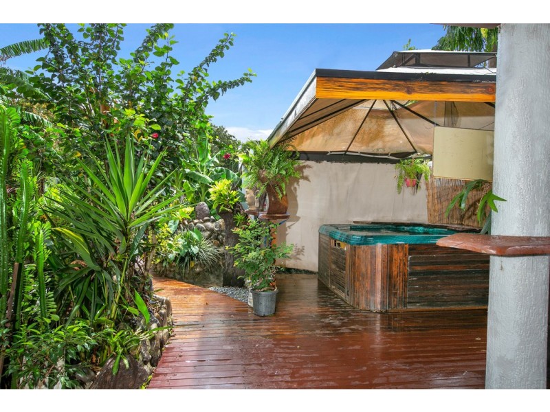 15 MacAlister Place, Smithfield QLD 4878