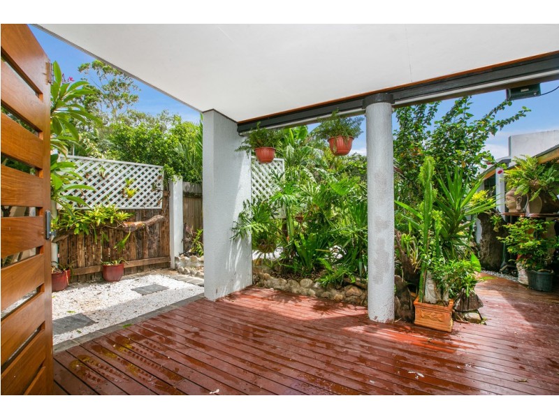 15 MacAlister Place, Smithfield QLD 4878