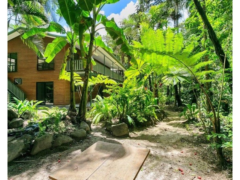 19 Kuranda Crescent, Kuranda QLD 4881